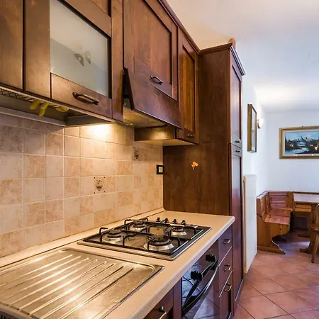 Holiday home Borgo Turistico Le Case Rosa *