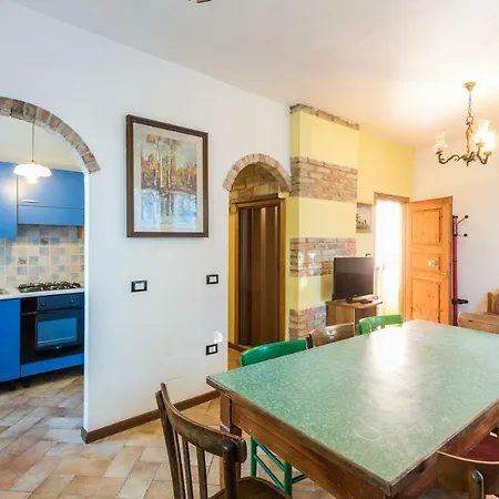 Borgo Turistico Le Case Rosa Sestola