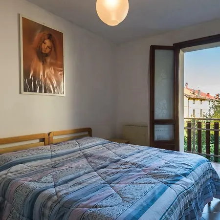 Borgo Turistico Le Case Rosa * 塞斯托拉