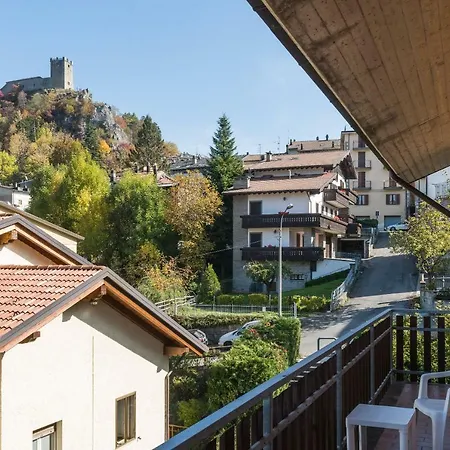 Borgo Turistico Le Case Rosa 度假居 塞斯托拉