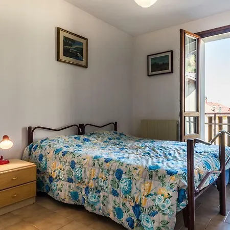 Borgo Turistico Le Case Rosa 塞斯托拉